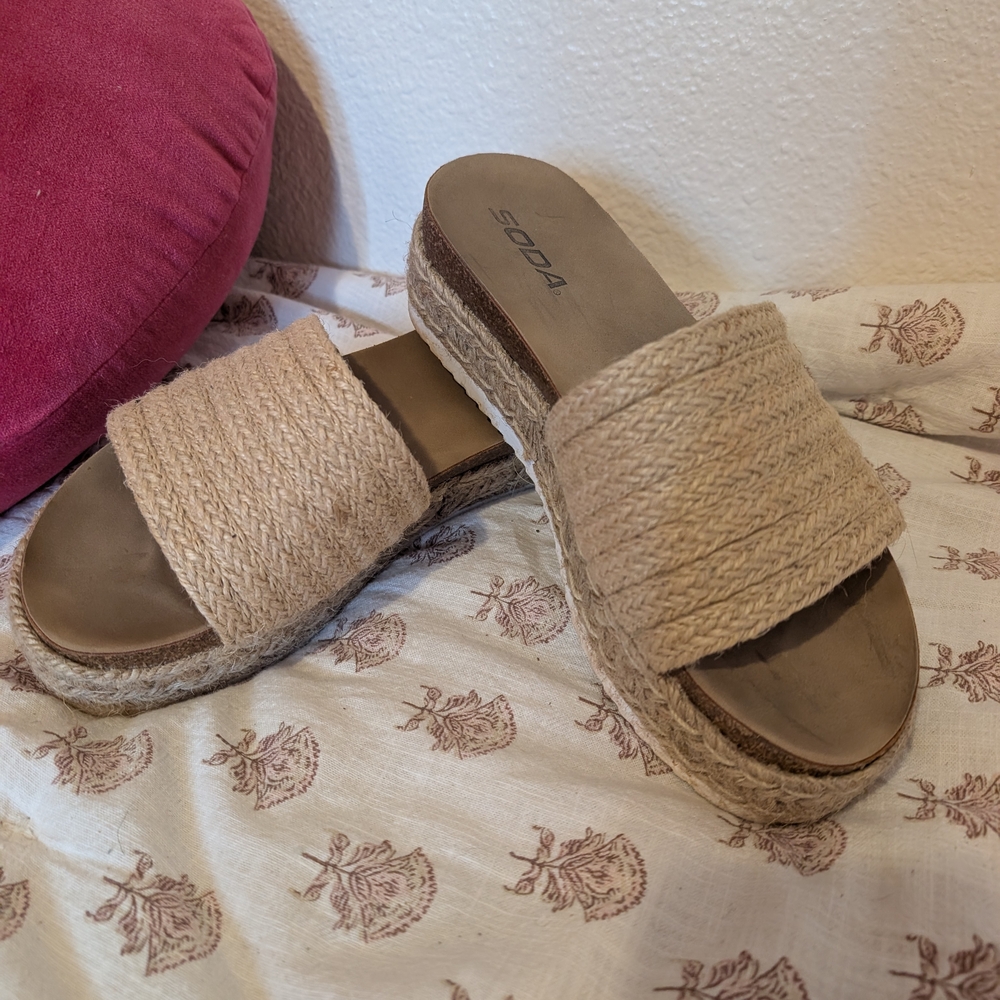 Soda Platform Tan Espadrille Sandals